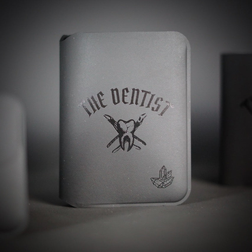 Wallet MEDIUM - "THE DENTIST" - limited edition